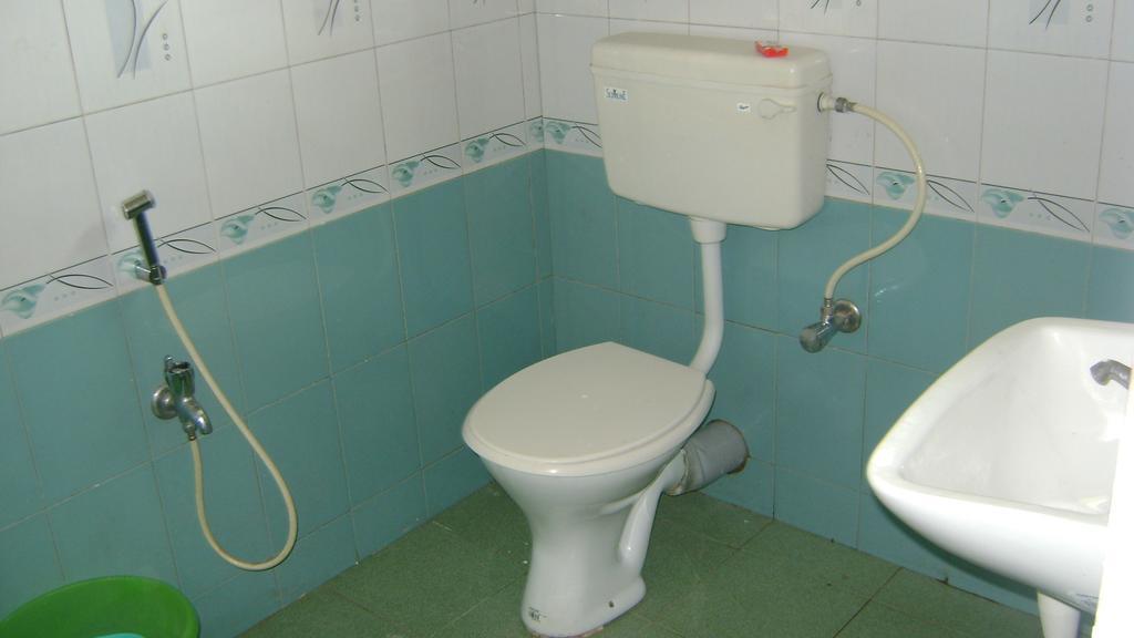 Wekare Guest House Бхубанешвар Екстериор снимка