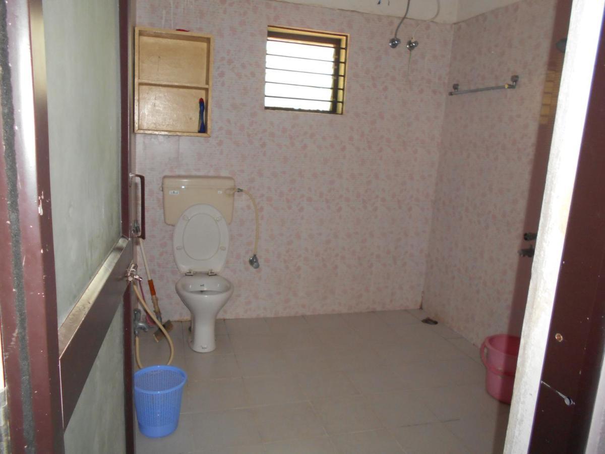 Wekare Guest House Бхубанешвар Екстериор снимка